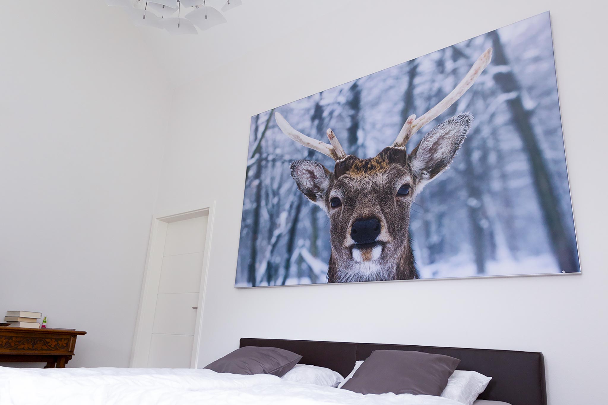 Akustikbild an einer Wand im Schlafzimmer